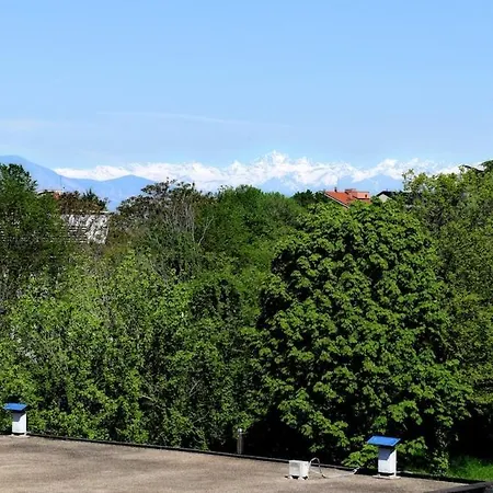 Bright In - Massaua Metro Torino