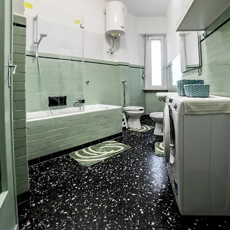 Bright In - Massaua Metro Torino