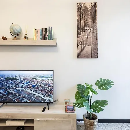 Bright In - Massaua Metro Torino