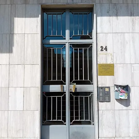 Bright In - Massaua Metro Torino